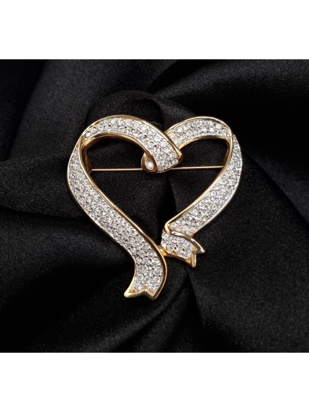 Vintage SWAROVSKI Signed Early 2000s Gold-Tone Ribbon Heart Brooch